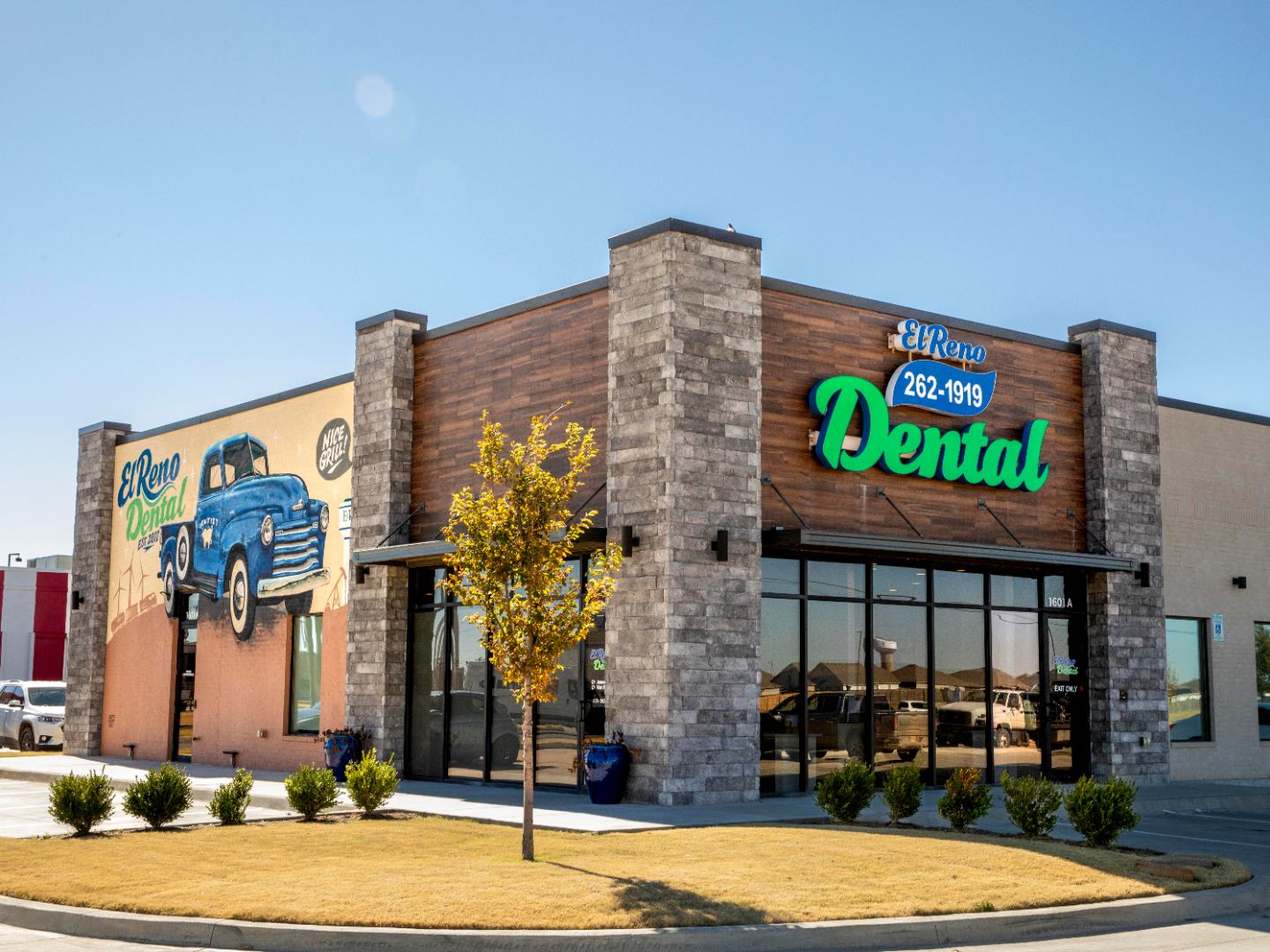 Exterior Photo of El Reno Dental